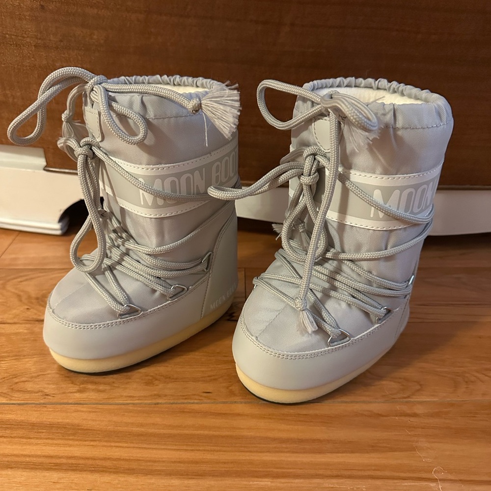 Icon Moon Boot Toddler / Kids Snow Boots - Glacier Gray Size 7C-9.5C 23/26 NEW